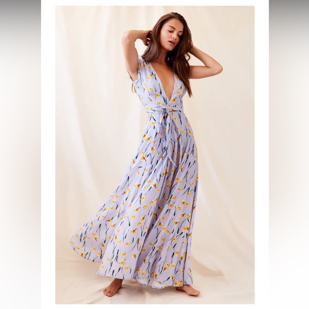 Stella Wrap Dress in Blue Daffodils